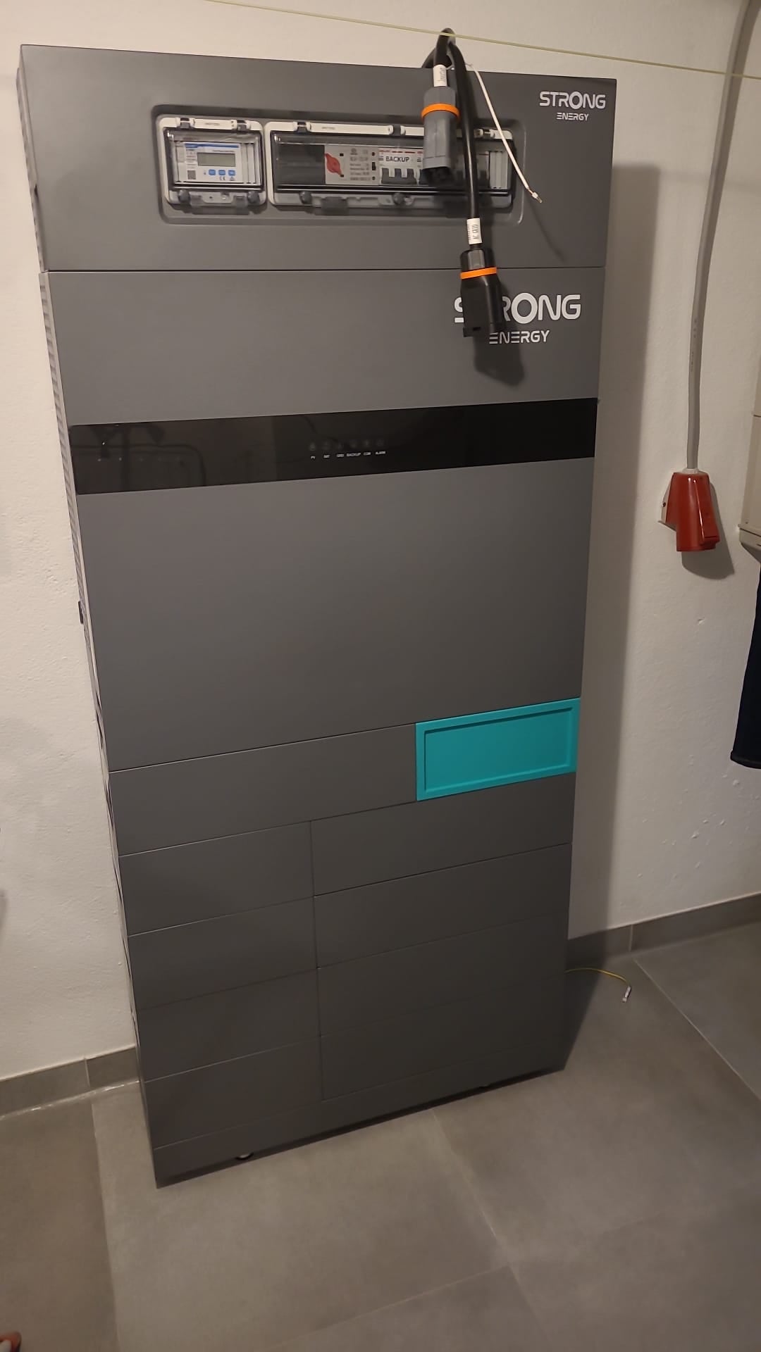 STRONG_ENERGY_Alfred_10_9.6_kWh_Switchbox_Kundenfeedback_Marco_W.