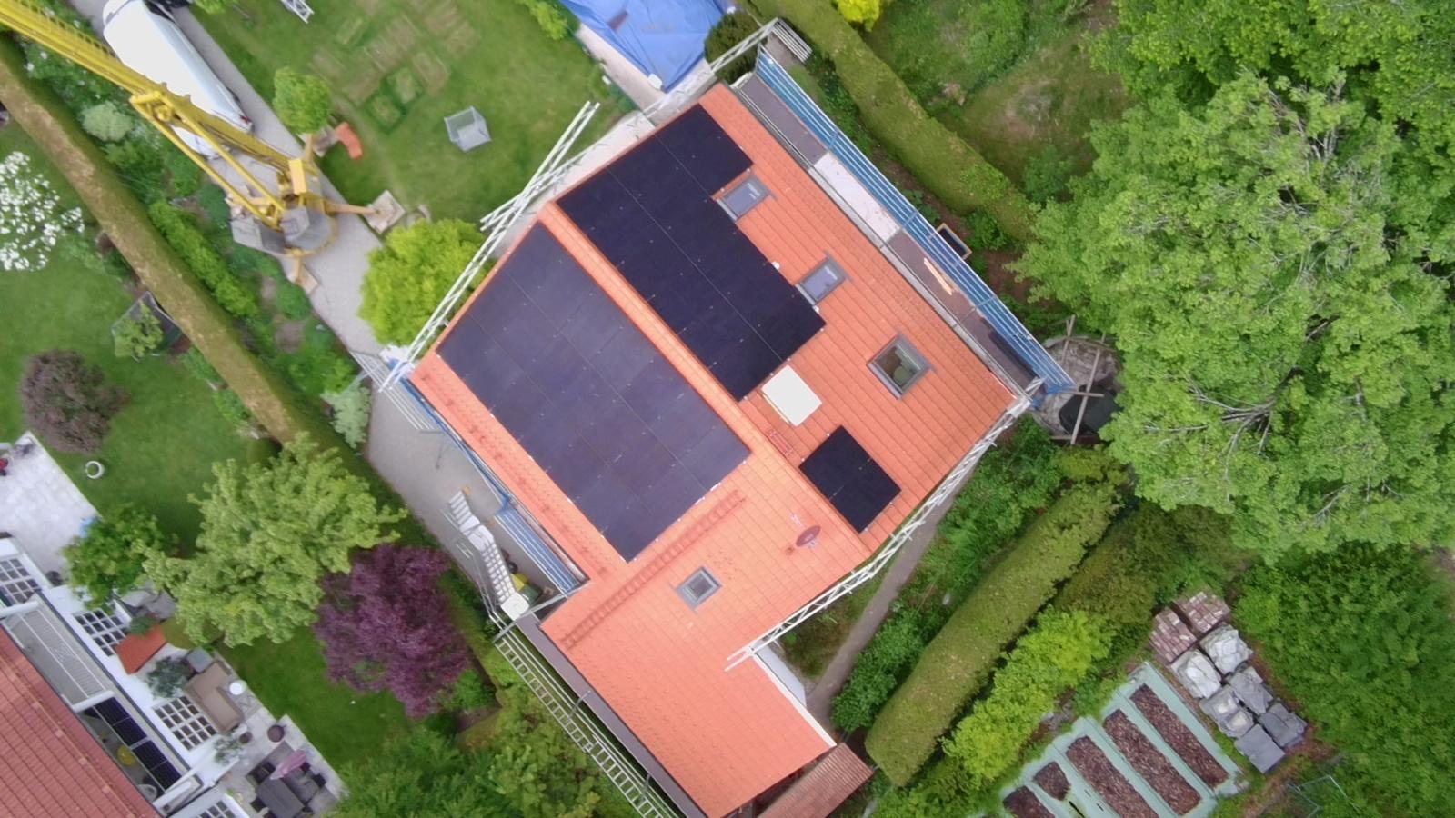 DC Installation Photovoltaik – Unterkonstruktion, Modulmontage & String-Verkabelung deutschlandweit