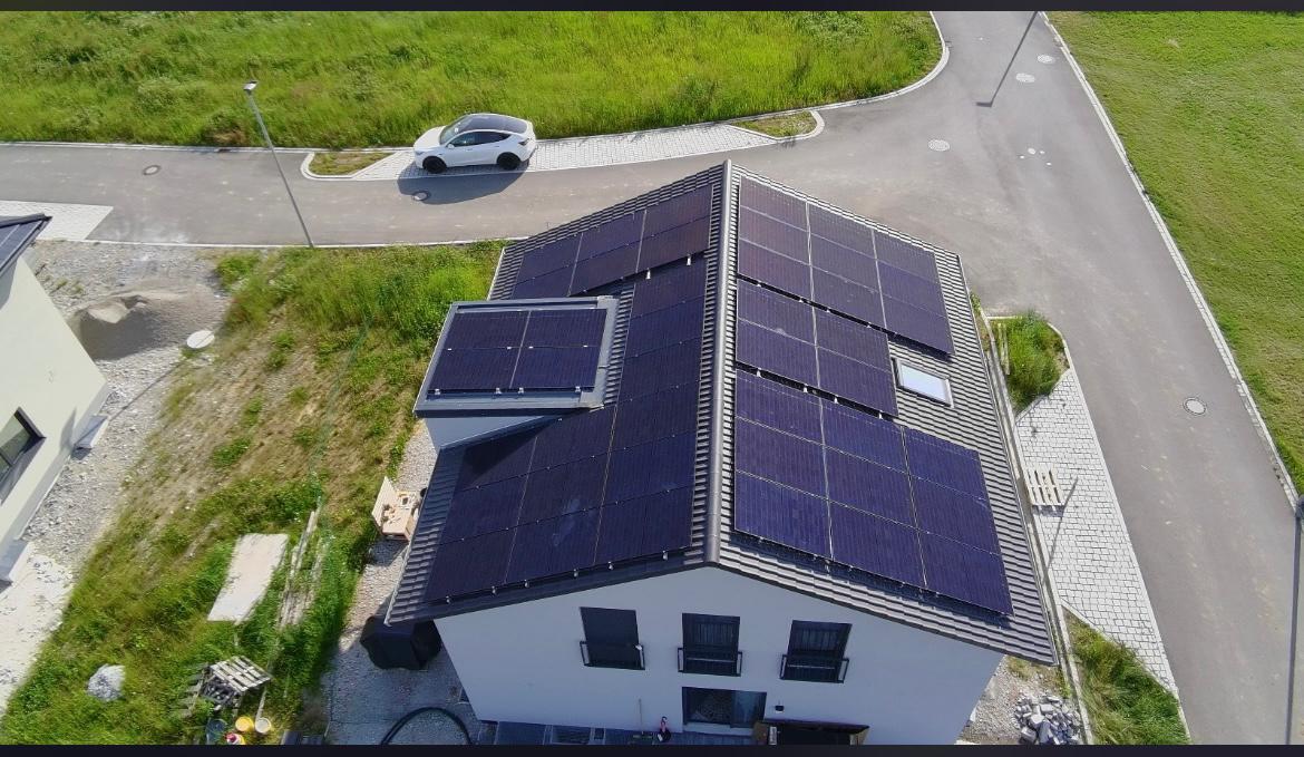 DC Installation Photovoltaik – Unterkonstruktion, Modulmontage & String-Verkabelung deutschlandweit
